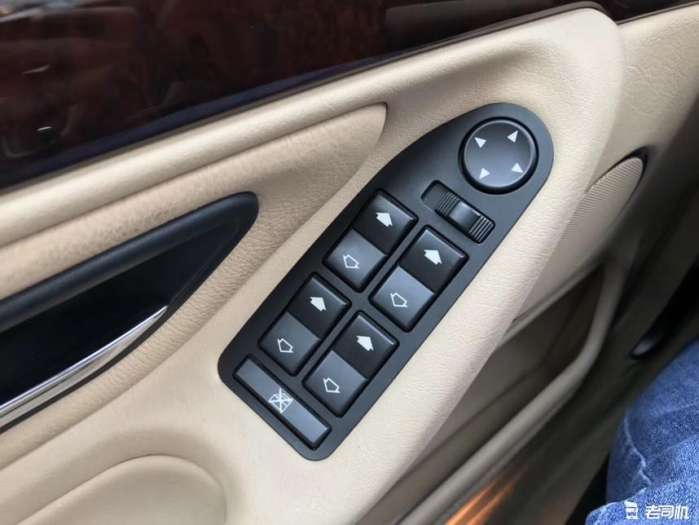 德系车的保值率有多低?当年极品宝马7系如今只要几万块