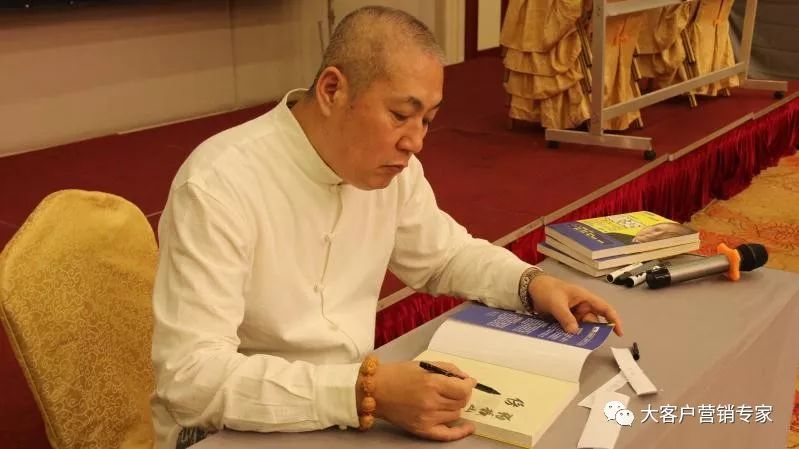让客户无法拒绝的销售秘诀,做销售怎么才能让客户主动找你