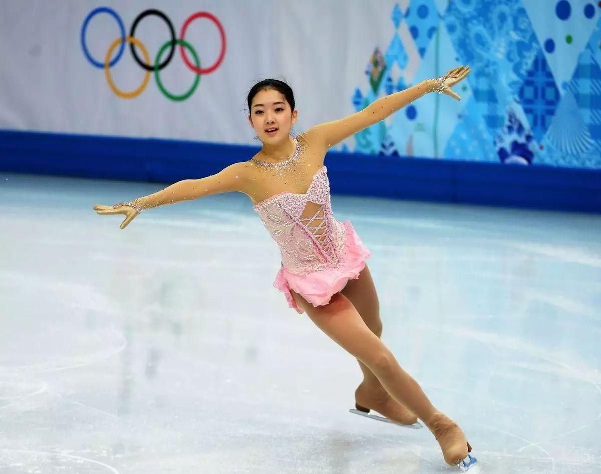 初学滑冰怎么选冰鞋,滑冰冰刀鞋