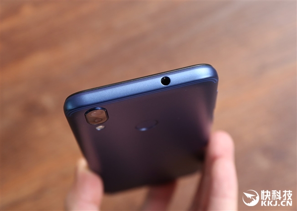 小辣椒7x吃鸡画质,红辣椒7x吃鸡测评