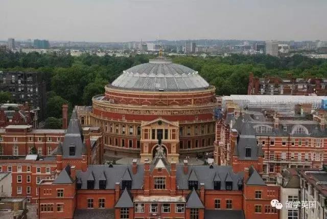 英国金融强势院校,英国金融经济学大学排名