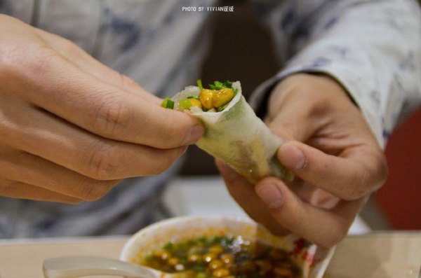 跟着圣玉去旅行，做一个水姑娘