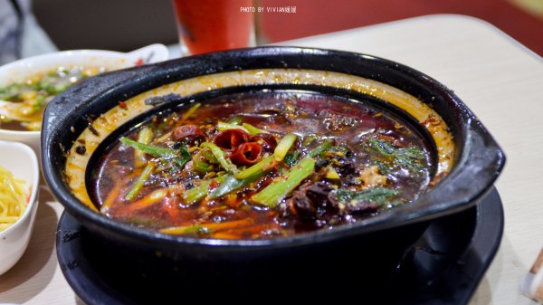 跟着圣玉去旅行，做一个水姑娘