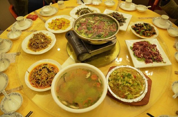 跟着圣玉去旅行，做一个水姑娘