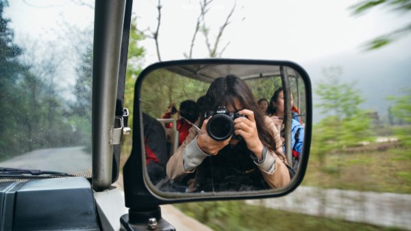 跟着圣玉去旅行，做一个水姑娘