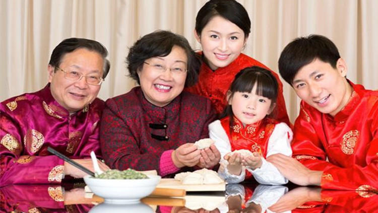 90公分的宝宝穿唐装,宝宝穿唐装配什么鞋子