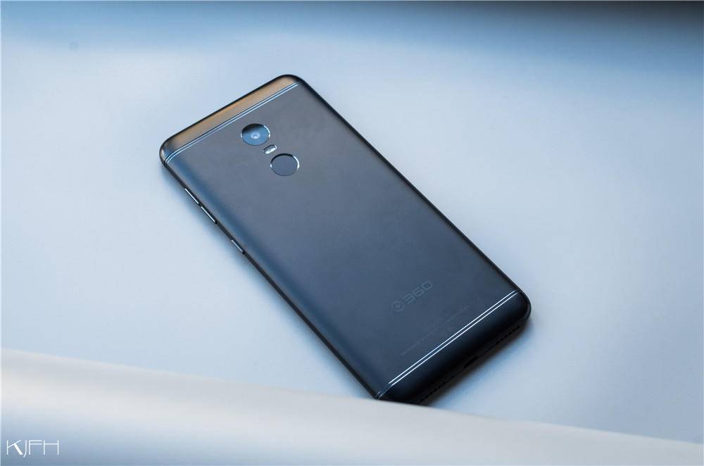 360手机n6深度评测,360n6pro与n6续航