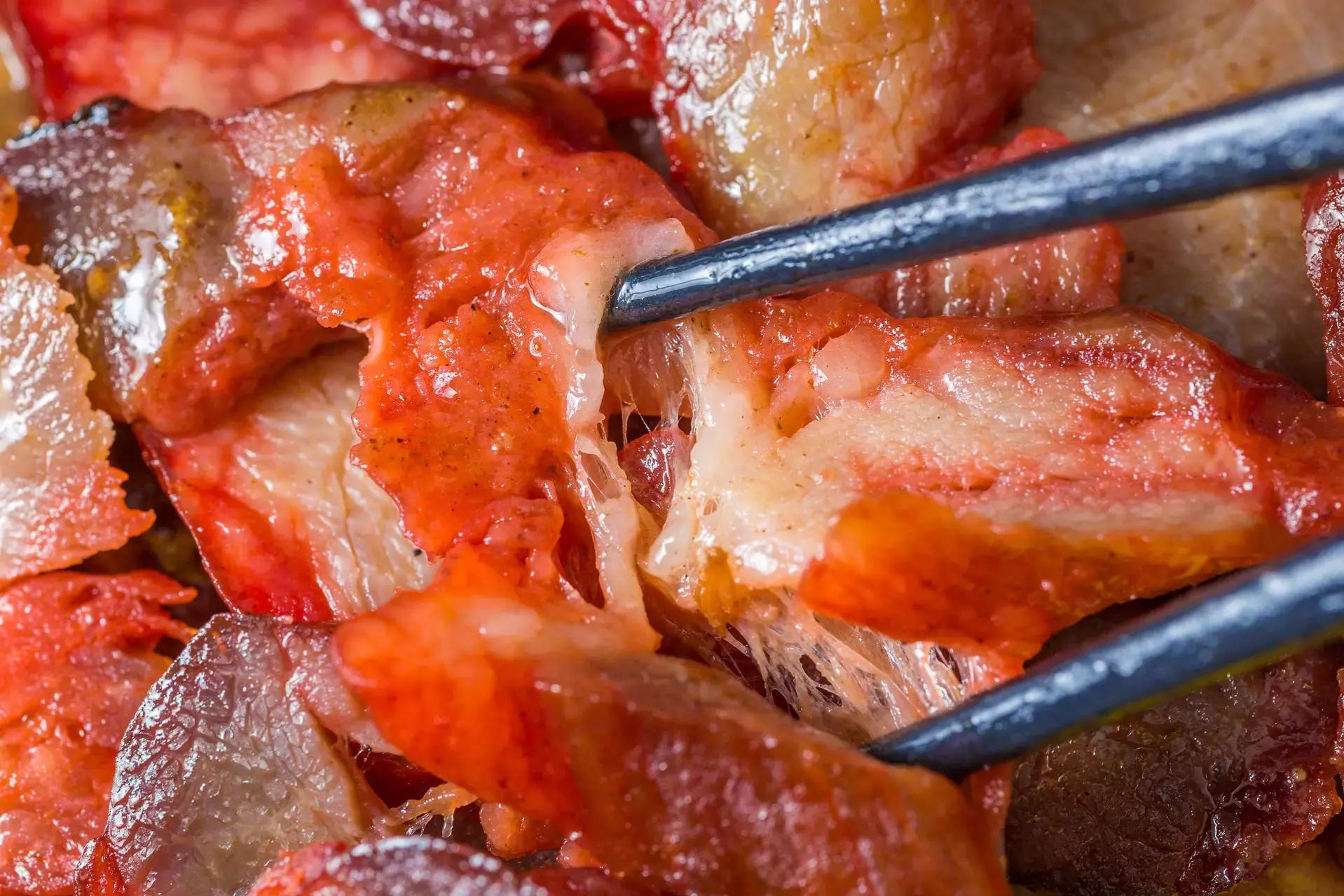 2年，1500万！她为*月天五**开了50家餐厅，卖阿信最爱的鲁肉饭！