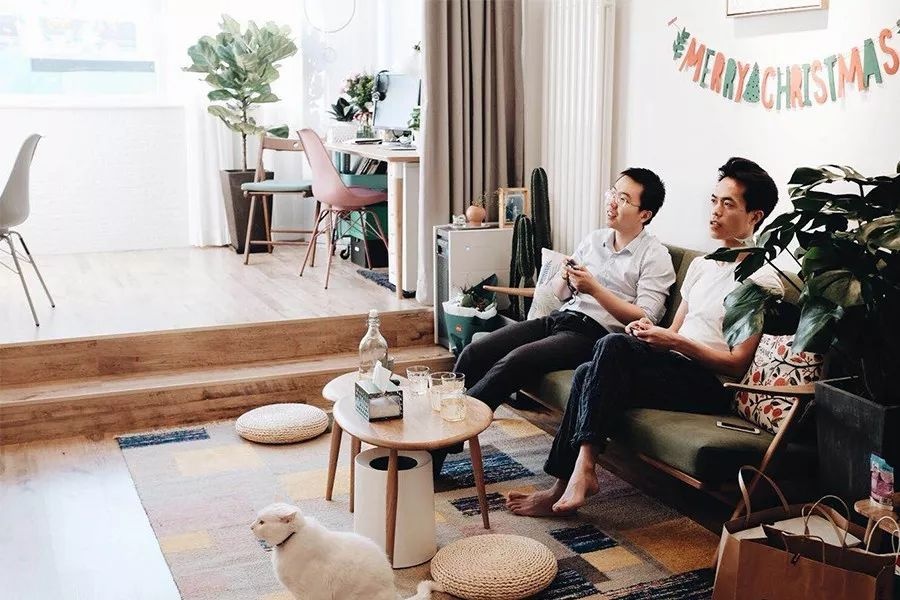 6个月，他们包办了自己的终身项目：装修、搬家、结婚！