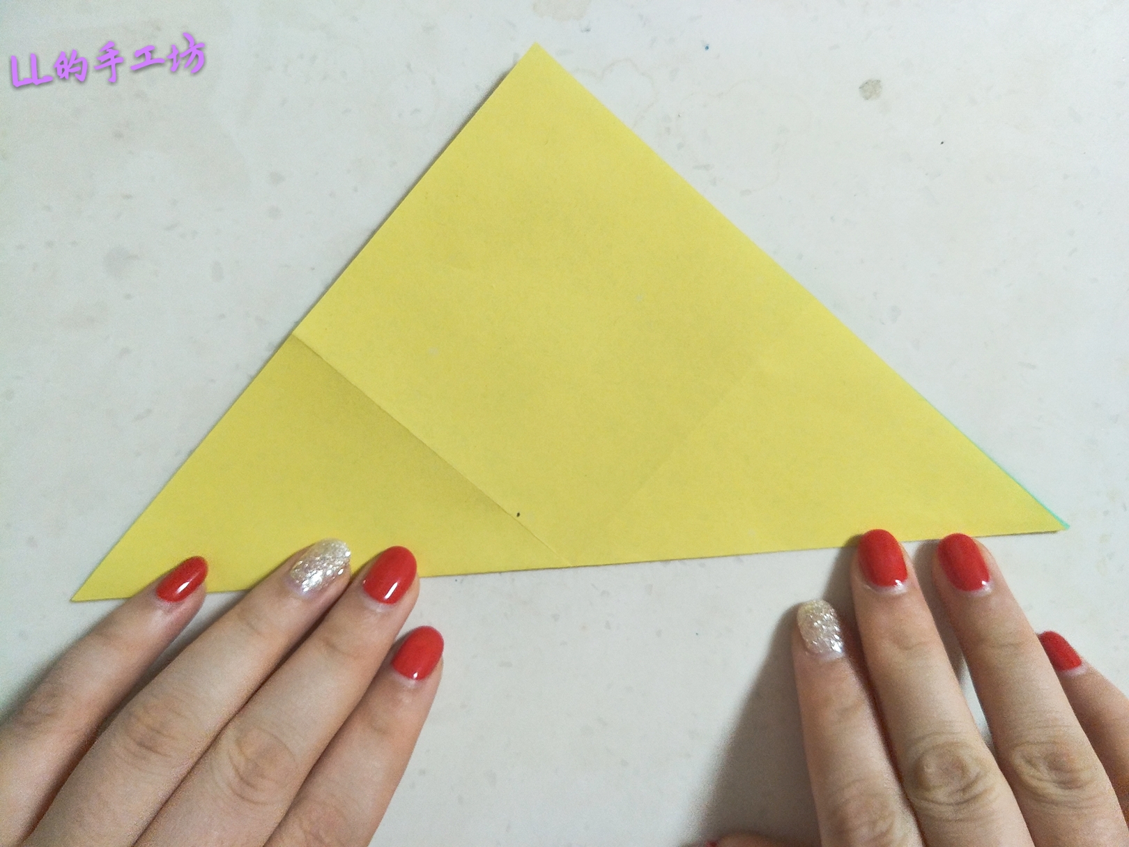 纸折的蝴蝶结教程,蝴蝶结怎么折出来简单又美丽