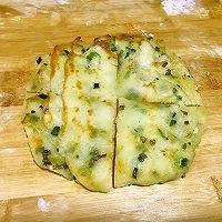 自己在家做葱油千层饼,南瓜葱油千层饼的做法