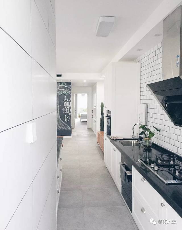 家具和墙有缝,家具和墙面之间有缝隙