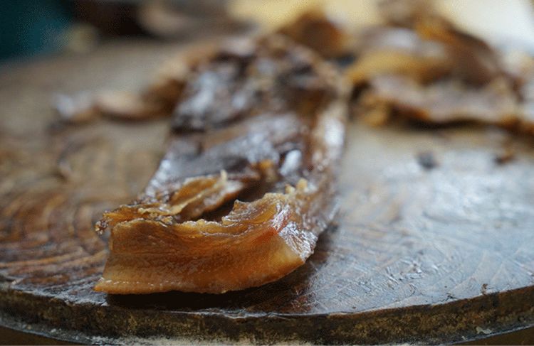 腊肉烧了有味道,腊肉散发出很浓的味道