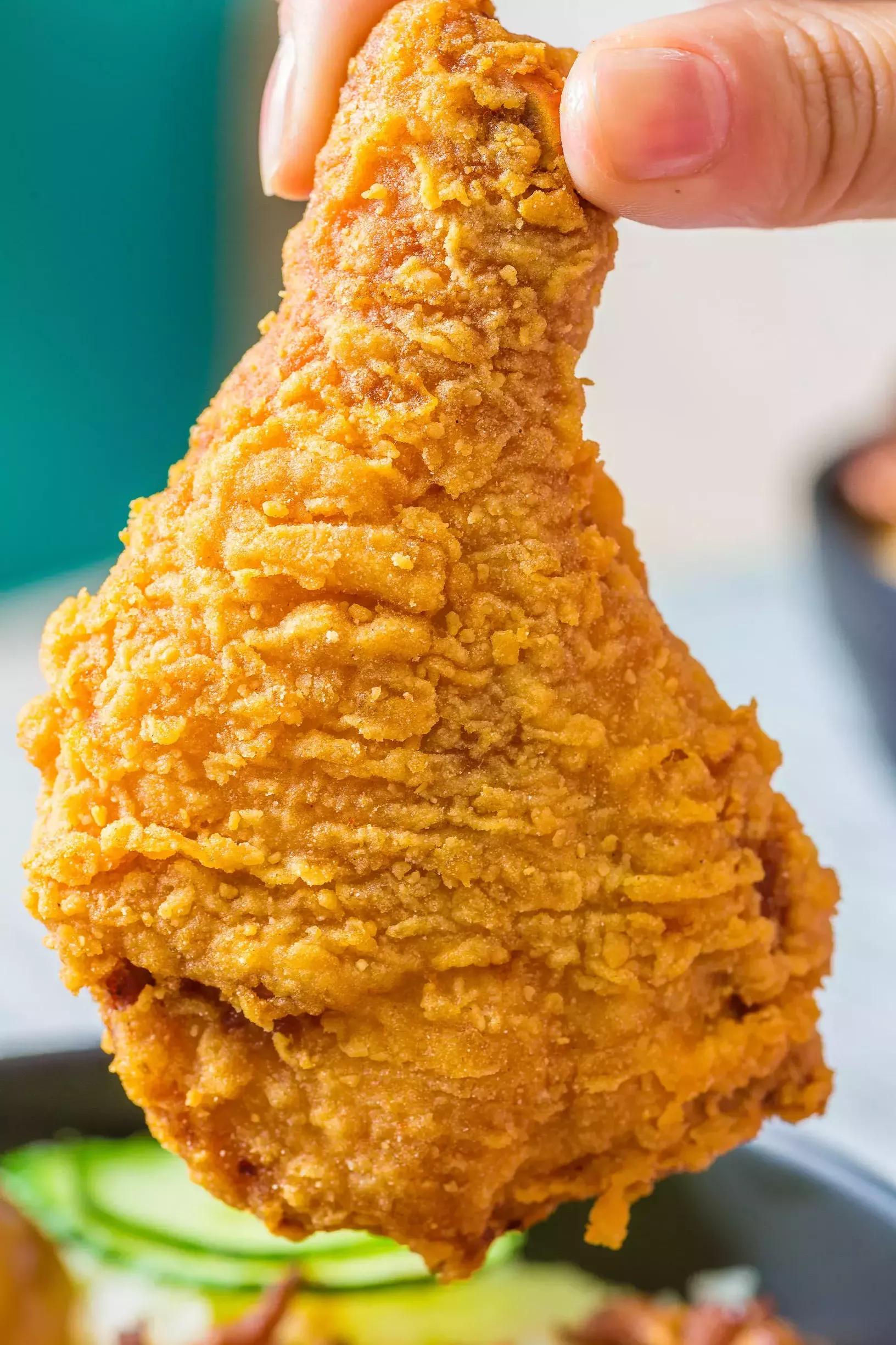 2年，1500万！她为*月天五**开了50家餐厅，卖阿信最爱的鲁肉饭！