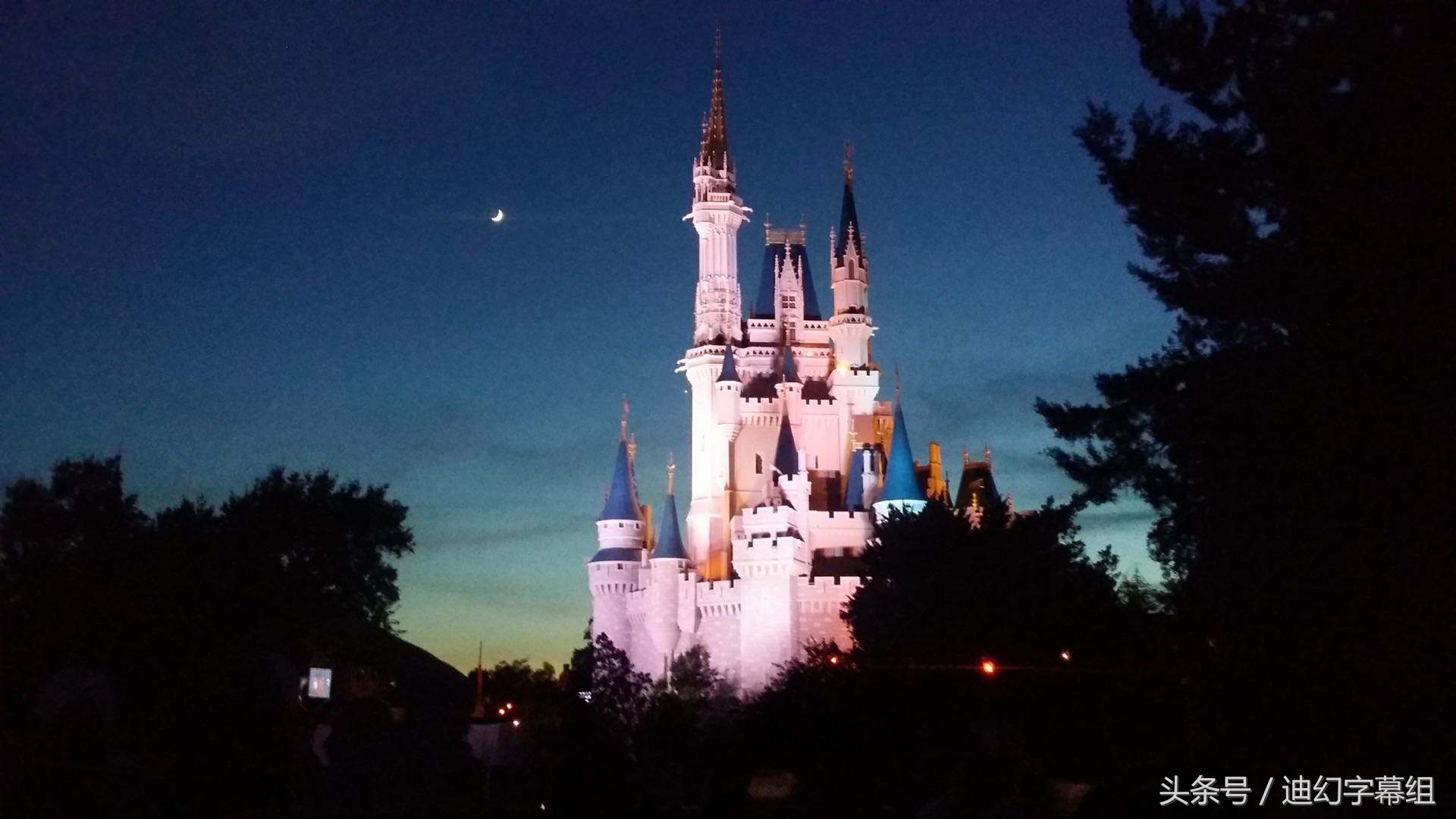 如何在上海迪士尼乐园里工作,在迪士尼工作快乐吗