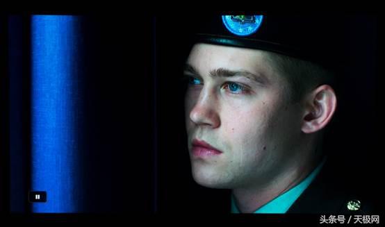 全高清神作索尼VPL-HW48家用投影机上手体验