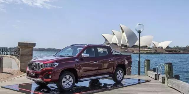 跑赢行业、亮点突出核心蓝筹大象起舞，上汽集团答卷汽车强国之路