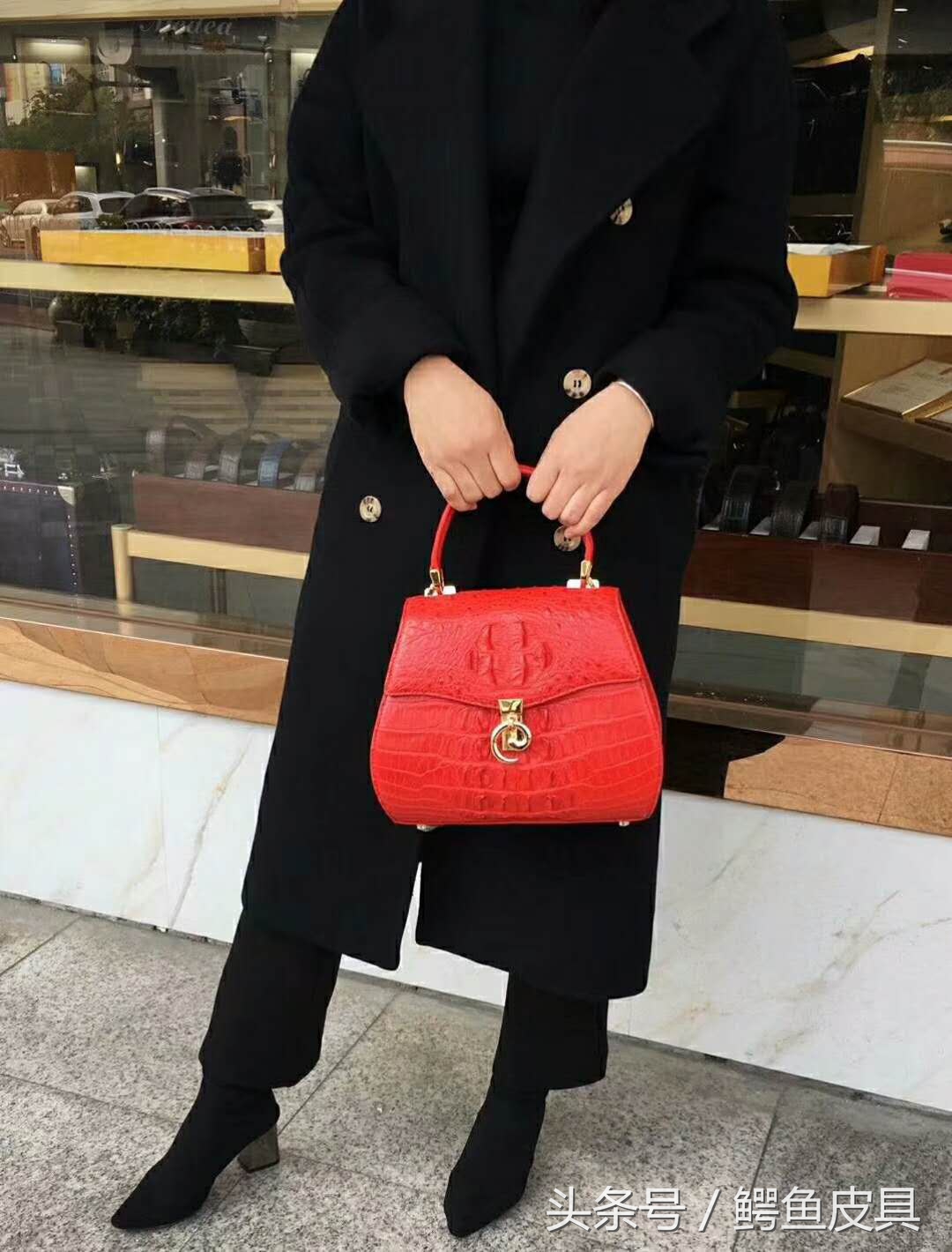 红色过年包包怎么选,今年最火的过新年包包