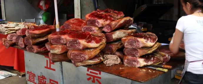 云南的土壤好吗,云南可以吃的土是什么来的