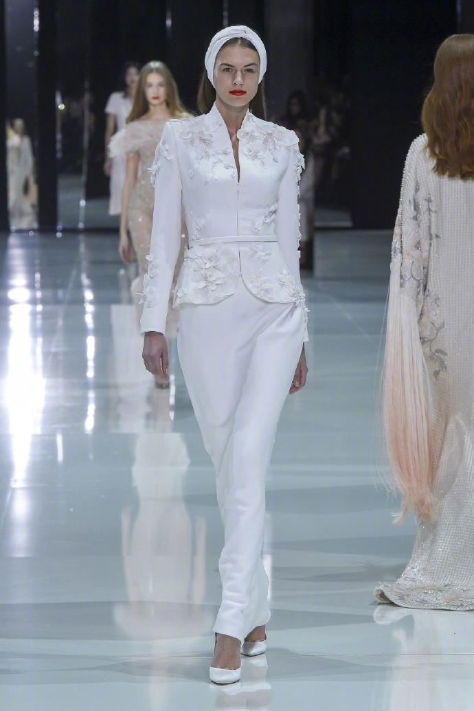 2018春夏时装周valentino,2017春夏高定时装周dior