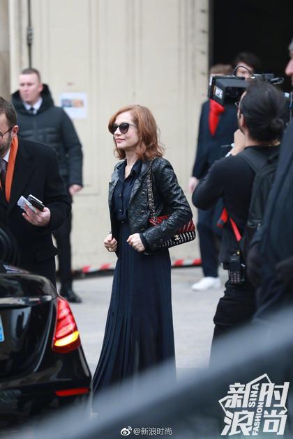 如何受邀参加香奈儿时装秀,怎么参加香奈儿的活动