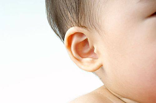 警示：宝宝四大部位最容易进异物，家长别大意，千万不要伤害孩子