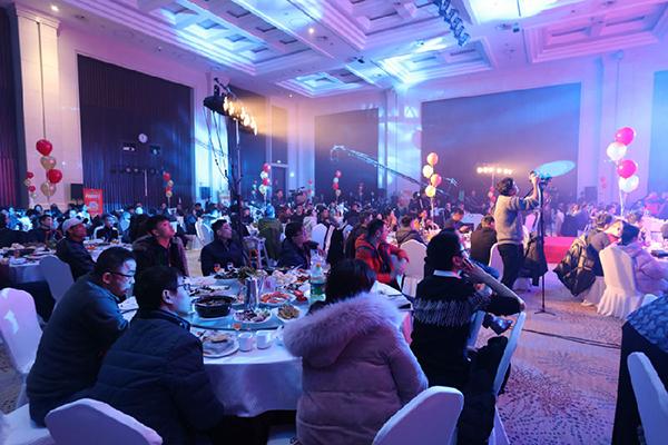 行动铸梦想引领新征程扬速集团2018年年会暨会员答谢会圆满举行