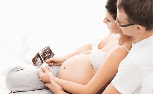 刚怀孕闻到烟味肚子疼怎么回事,刚怀孕肚子疼是怎么回事