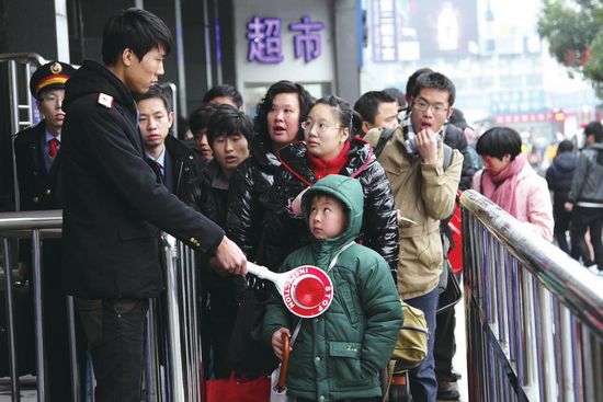 春节欢乐多之安检奇葩