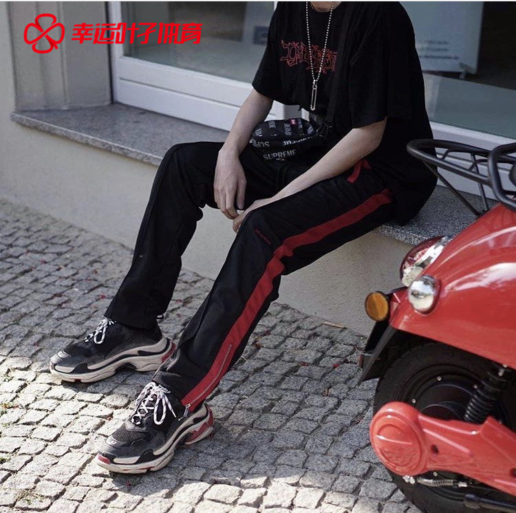 很火的巴黎世家球鞋 (新款巴黎世家球鞋)