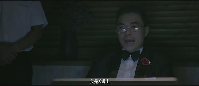 未来世界，女友可以通过网上购买，小伙购买了一个女仆和不知火舞