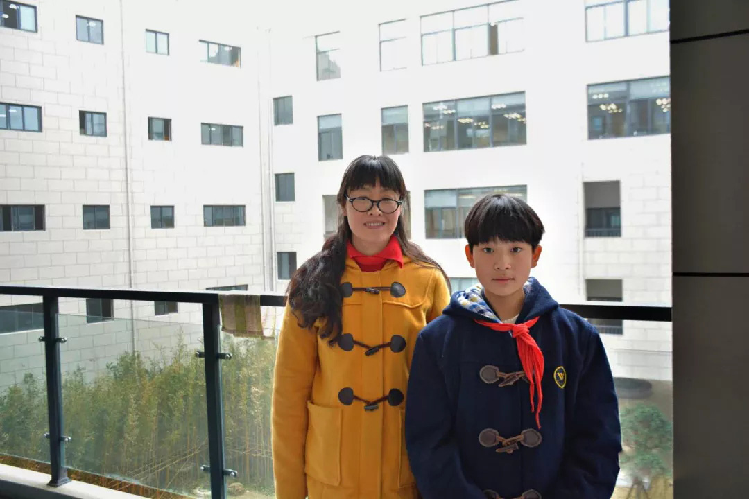 吴兴的小骄傲！与吴秀波同台飙戏！还是个学霸哦~