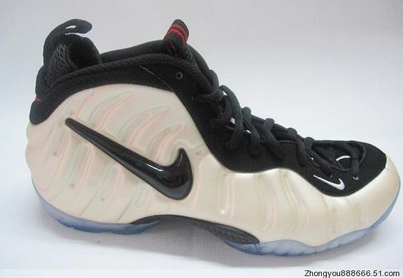 一双喷泡能穿几年,喷泡详细简介