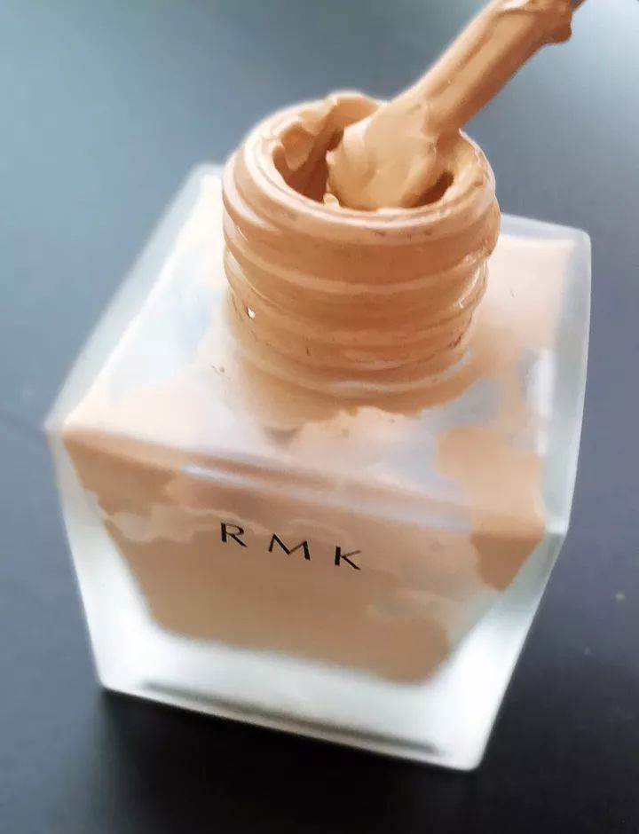 rmk水凝光采矮方瓶粉底霜202测评,rmk水凝粉底霜新版
