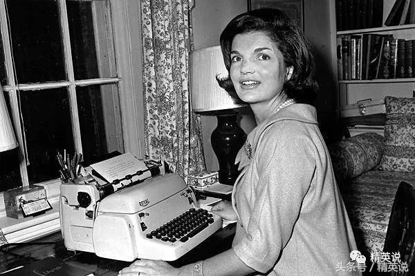 嫁给总统却目睹丈夫被杀,嫁给首富再度守寡,涅槃后的她更传奇