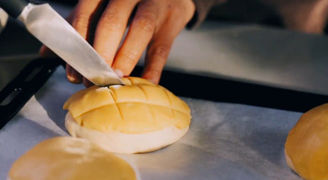 正宗菠萝包香港,正宗香港菠萝包的制作和配方