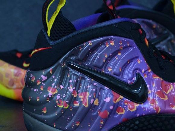 一双喷泡能穿几年,喷泡详细简介