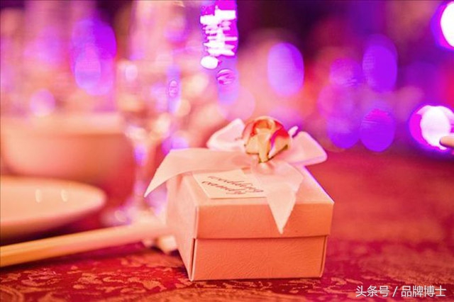 为自己喜欢的产品写一份文案,发放自己的产品和礼物文案