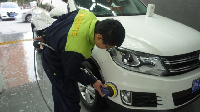 听说白车难伺候？