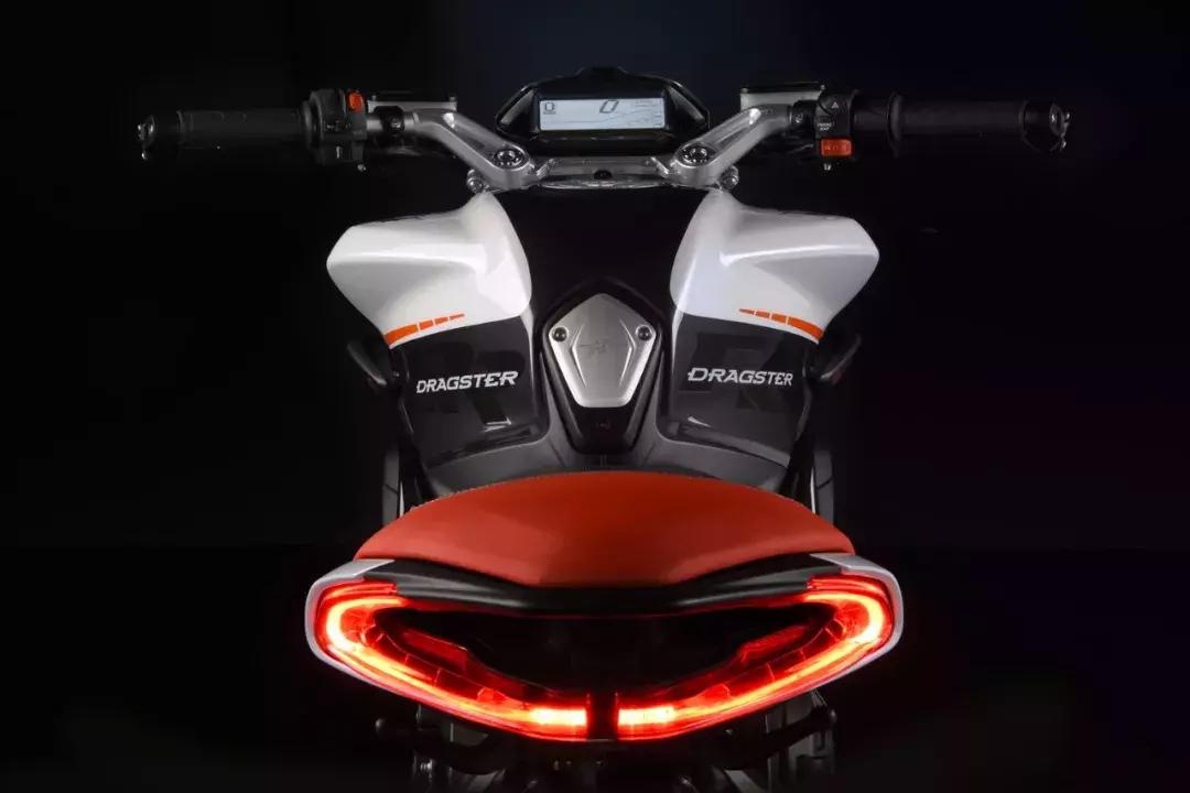 飞肯牌MVAgusta(阿古斯塔)即将上市,双方组装项目签约