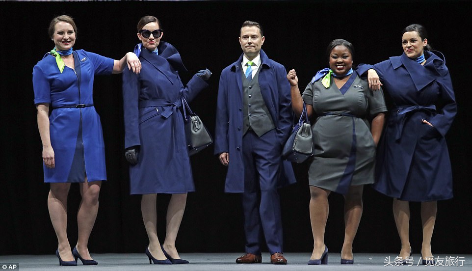 闃挎媺鏂姞鑸┖椋炴満,闃挎媺鏂姞鑸┖鍏徃鍒舵湇