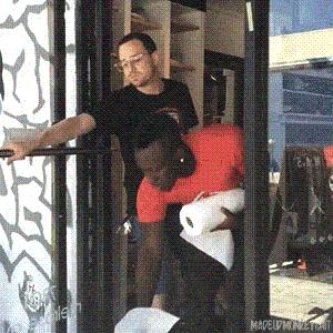 球鞋胶边发黄怎么办,发黄的球鞋怎么洗白