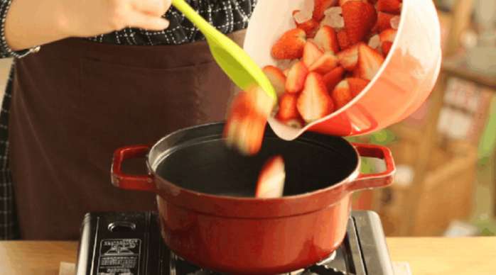 怎样在家做菠萝果酱,如何在家自制柚子果酱