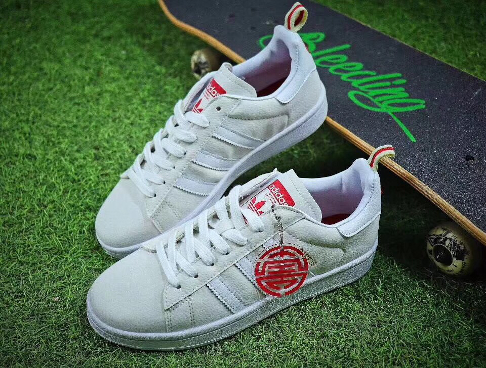 服装新款更新,新款不断更新