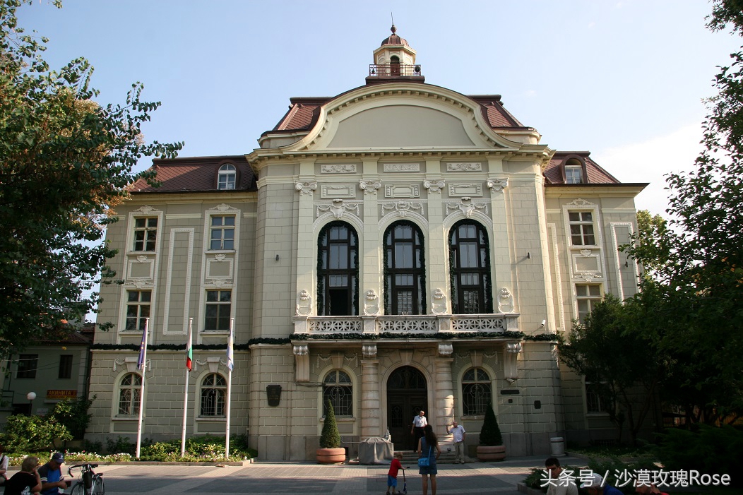 古欧洲贵族住什么房子,欧洲1000年前的房子