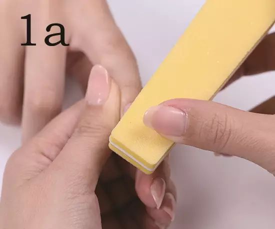 美甲教程步骤甲油胶涂法,如何自己用甲油胶做美甲