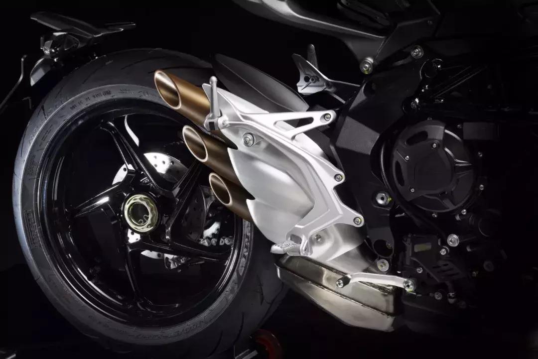 飞肯牌MVAgusta(阿古斯塔)即将上市,双方组装项目签约