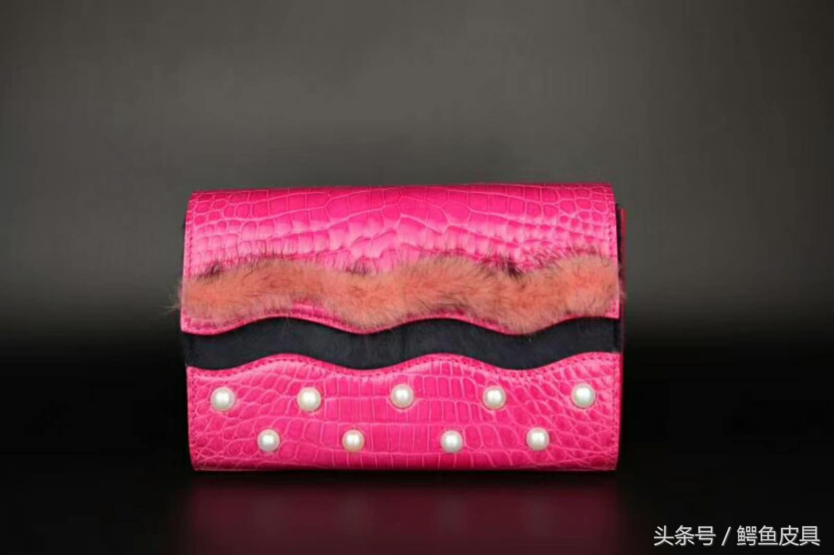 红色过年包包怎么选,今年最火的过新年包包