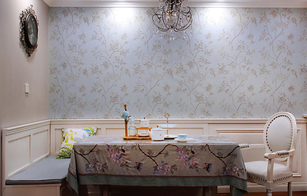 特色餐厅卡座隔断到顶木饰效果图,餐厅卡座一体效果图