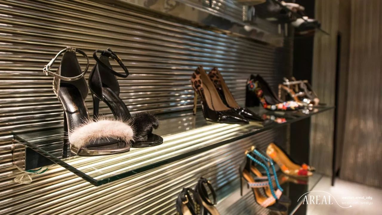 曼谷到普吉岛有拼车吗,曼谷到普吉岛还要签证吗